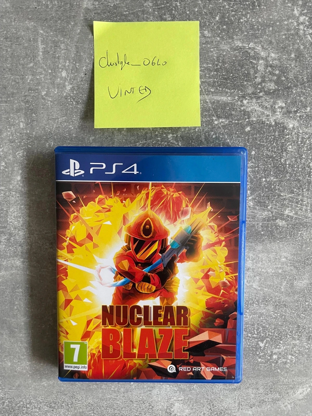 Jeu Nuckear blaze pour Sony PS4 version euro dont le français